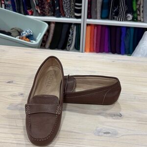 SOUL Naturalizer Brown Leather Women’s Loafers